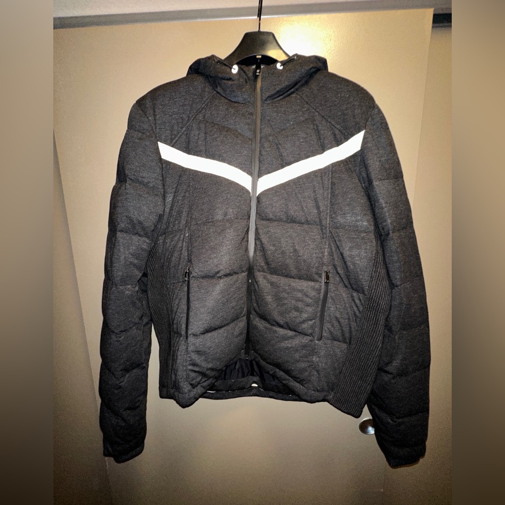 Blanc noir hooded puffer jacket